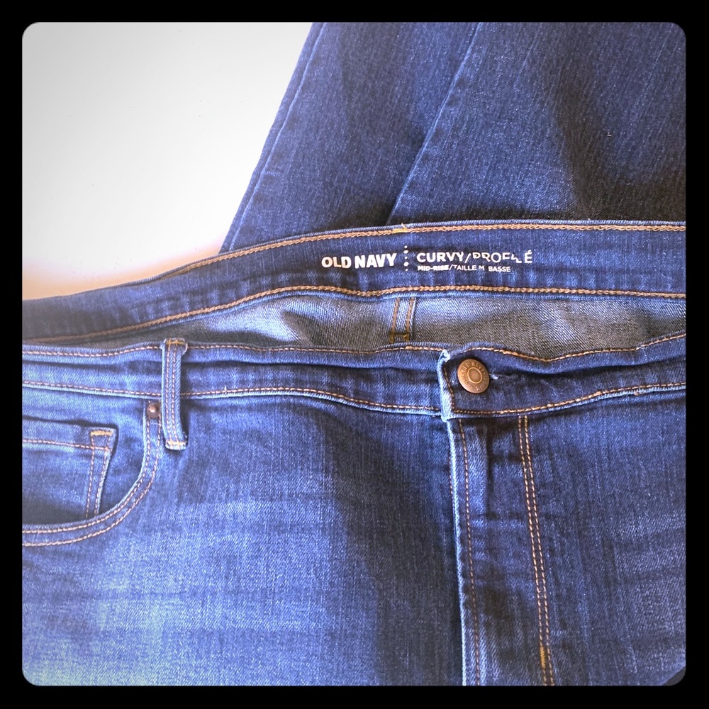 Old Navy Curvy Mid Rise Jeans